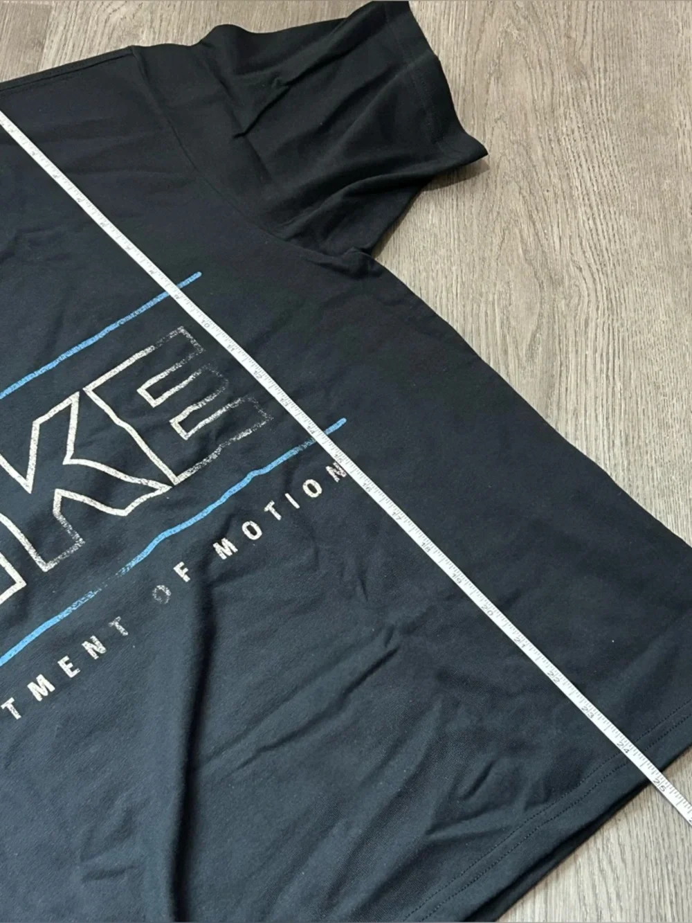 Nike Dept. Of Motion Graphic Tee Mens Cropped Tshirt blue‎ Size small NWT